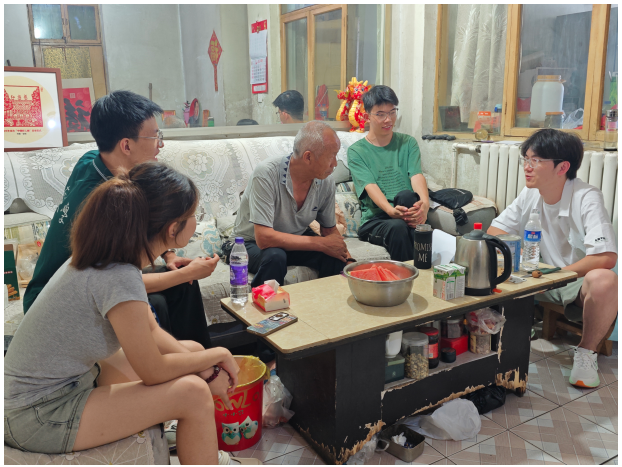 东南大学砼声弘美实践团专访安阳市两位基层奉献者