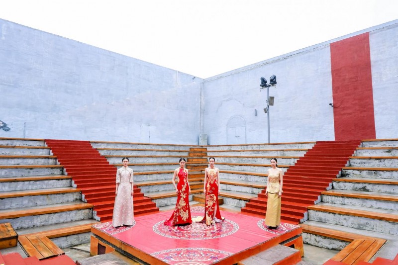 穿越千年对话时尚!2025首届中国国风时尚周在河南中牟艺秀小镇开幕