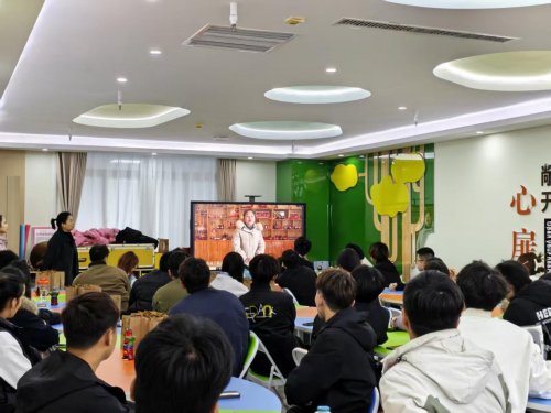 ϳǧ У԰ױԴְҵѧԺ๾Բٰ