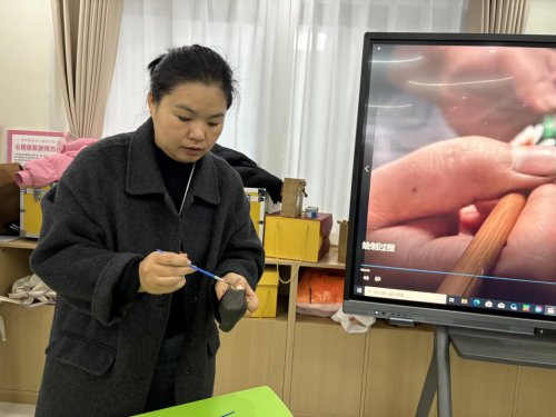 ϳǧ У԰ױԴְҵѧԺ๾Բٰ